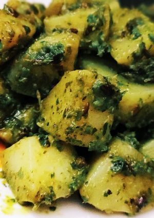 A picture of Chatpate Dum aalo.