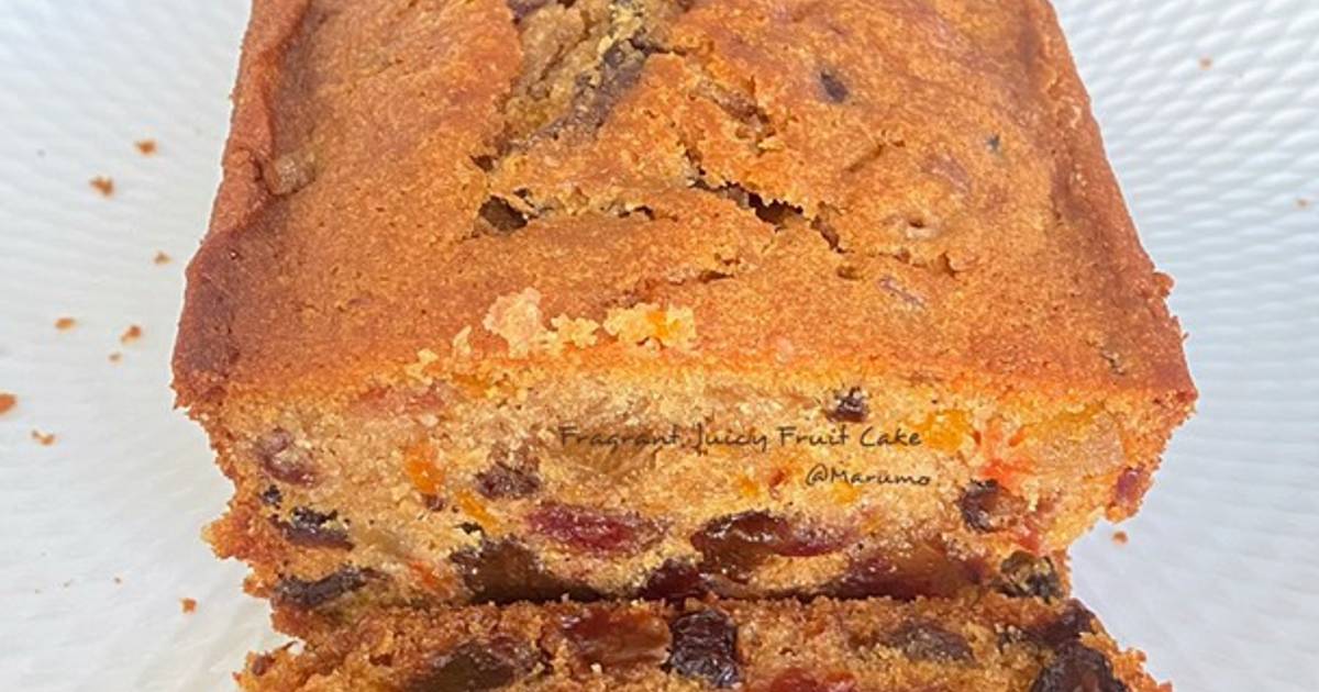 Fragrant, Juicy Fruit Cake Recipe by Pakprawee Cookpad