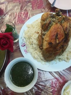 صورة لوصفة ملوخية ودجاج محشي