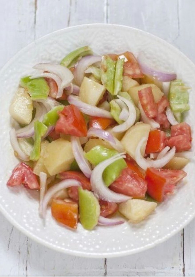 Una foto de Ensalada payesa (típico de Pitiusas)