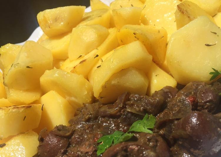 Recipe of Yummy Potatoes and kidney sauce