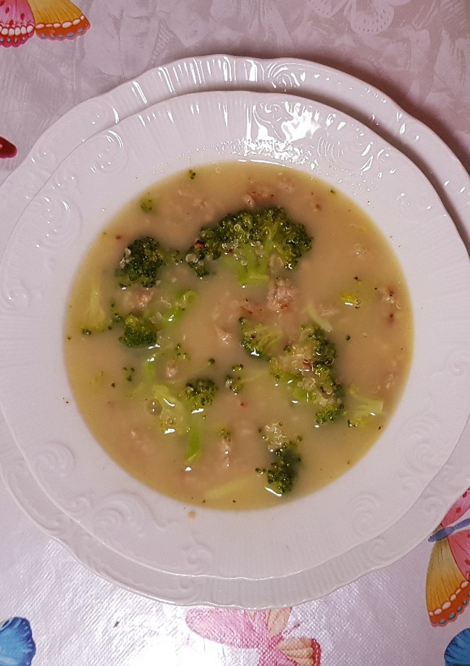 Una foto de Sopita 4 estaciones