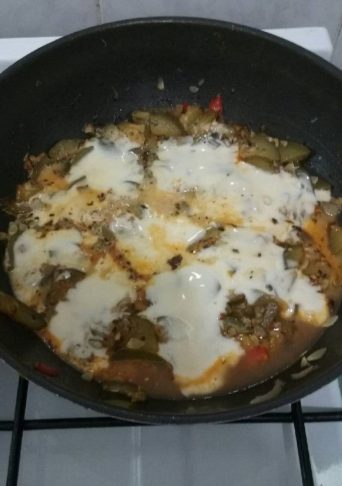 Una foto de Revuelto de zapallitos verde