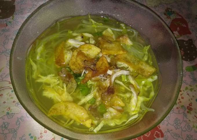 Bagaimana Menyiapkan Soto Ayam Bening, Lezat Sekali