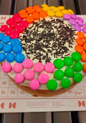 ઘઉંના લોટની વેનીલા કેક(Wheat vanilla cake recipe in Gujarati) રેસીપી મુખ્ય ફોટો