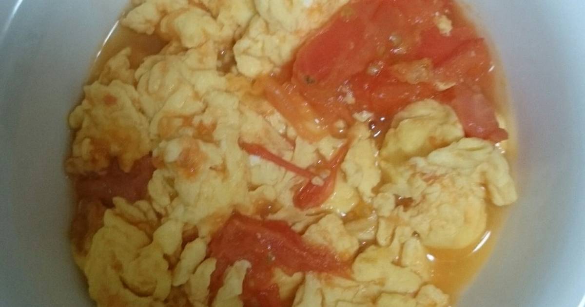 Scrambled chicken eggs Recipe by sati.arthur Cookpad