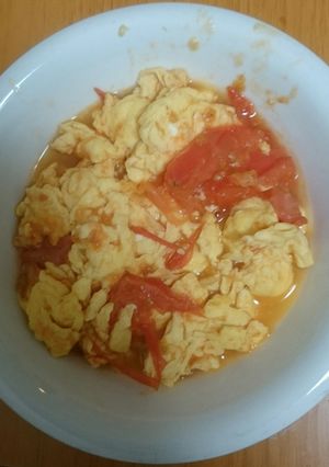 A picture of Scrambled chicken eggs.