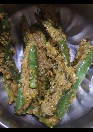 राई की मिर्च (rai ki mirch recipe in Hindi) रेसिपी मुख्य फोटो
