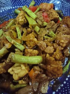 Foto resep Tumis kacang panjang tempe dengan daging