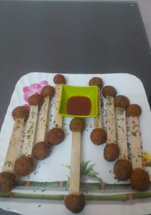 A picture of Double sided Kale chane lollipops.