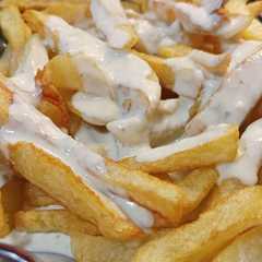 Σως blue cheese με πατάτες τηγανητές-レシピのメイン写真
