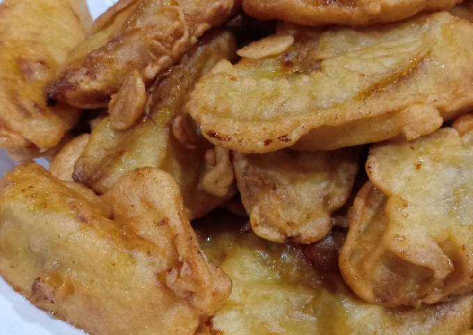 Pisang goreng tepung kriuk dan yummy