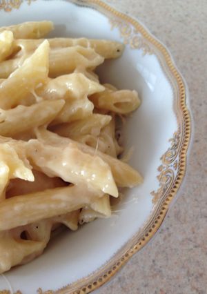 A picture of One Pot Chicken Alfredo.