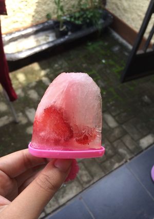 Foto resep Es sprite stroberry