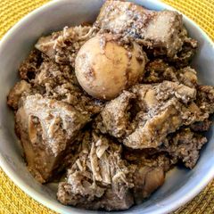 A picture of Gudeg - Young Jackfruit Stew.