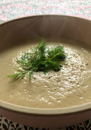 A picture of Fennel and mushroom soup - vegan.