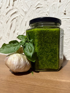 Una foto de Pesto en 5 minutos 🧄🌿