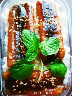 Hình của món Cơm lươn.