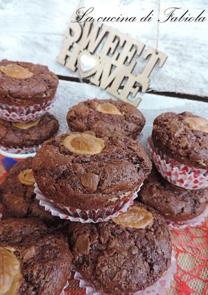 Foto di Muffin yogurt e cioccolato al latte (riciclo delle uova di Pasqua)