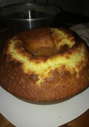 Una foto de Budín🍞 de naranja🍊 fácil y económico😋