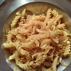 Onion pasta A picture of Onion pasta.