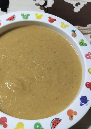 Una foto de Comida para peques- puré