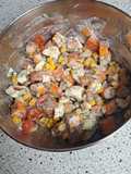 Salade composée au surimi et au maïs