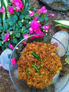A picture of Pyaz qeema.