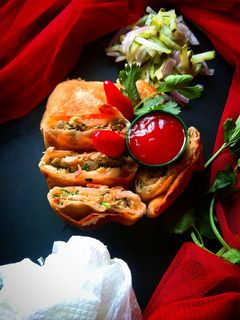 মোগলাই পরোটা (moglai parota recipe in bengali) রেসিপির প্রধান ছবি