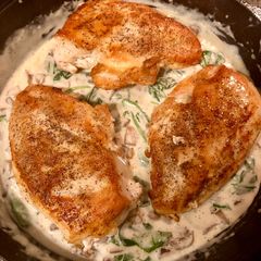 A picture of Lexie’s Chicken Florentine.