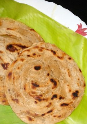 ডিমের লাচ্ছা পরোটা (dimer lacha paratha recipe in Bengali) রেসিপির প্রধান ছবি