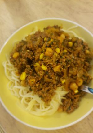 A picture of Bolognese.
