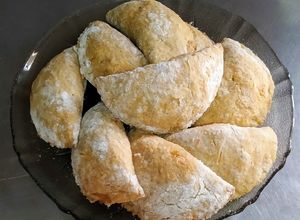 Una foto de Empanadas, tapas con quinoa y relleno de chorizo de pollo