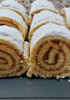 Una foto de Arrolladitos de dulce de leche
