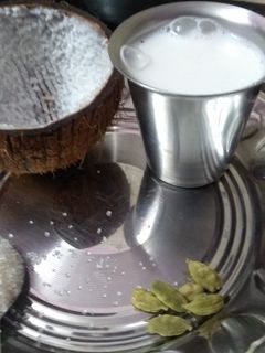தேங்காய் பால் செய்முறை முக்கிய புகைப்படம்