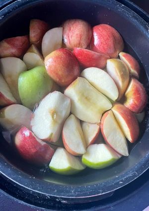 Una foto de Jugo de manzana 🧃