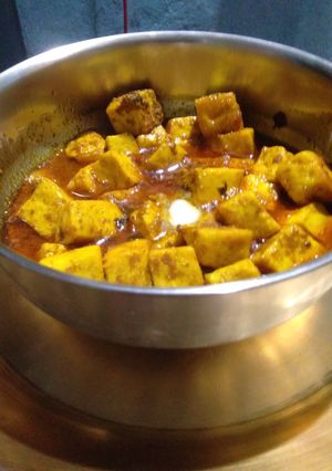 পনির বাটার মশলা (paneer butter masala recipe in bengali) রেসিপির প্রধান ছবি