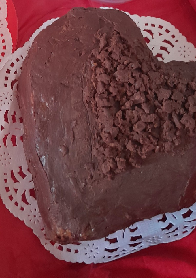 Una foto de Torta Bomba de chocolate 💣🤎