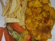 Una foto de supremas de pollo a la naranja