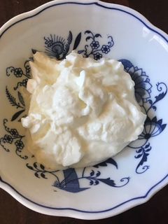 A picture of California Farm Coconut Milk Yoghurt.