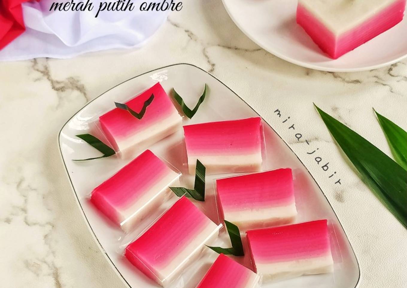 Kue Lapis Beras Merah Putih Ombre