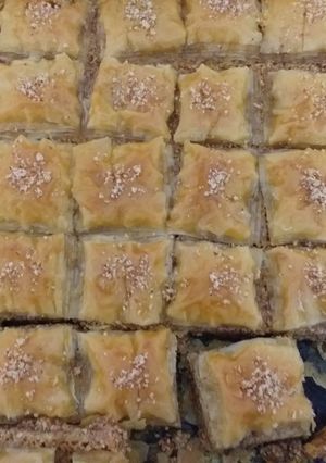 صورة لوصفة بقلاوة بعجينة الفيلو