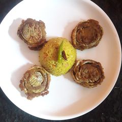 A picture of Broken rice khichuri.