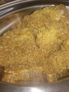 મેથી પાક (Methi Paak Recipe In Gujarati) રેસીપી મુખ્ય ફોટો