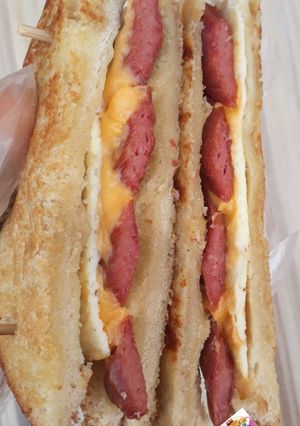 A picture of Sausage Sandwich.
