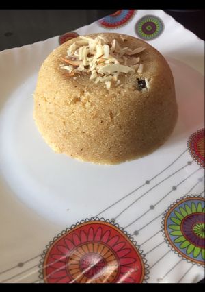 A picture of Suji ka halwa.