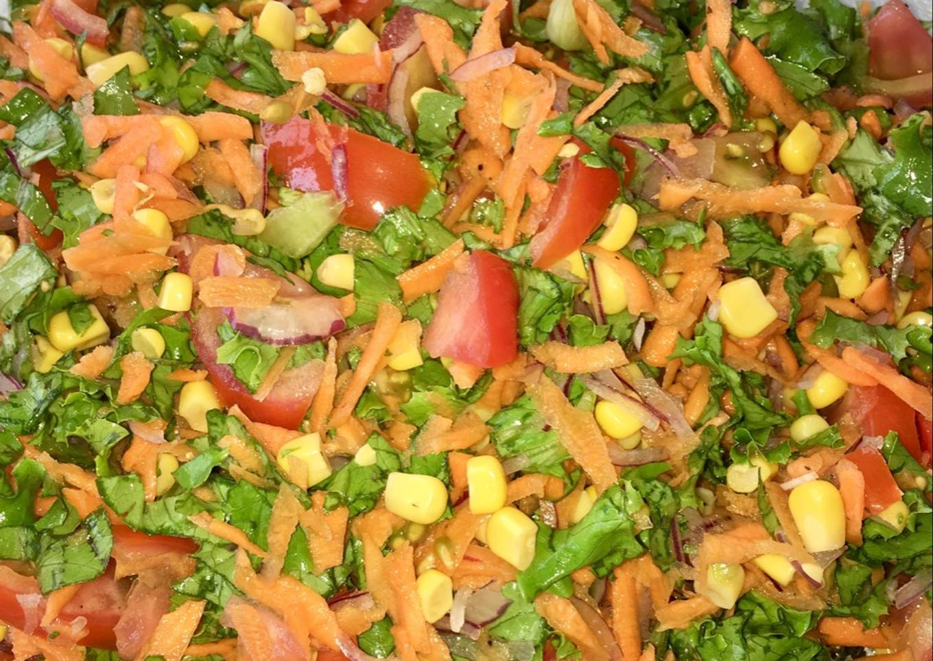 Ensalada con maíz dulce