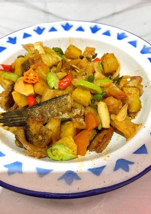 Foto resep Tumis ikan asin