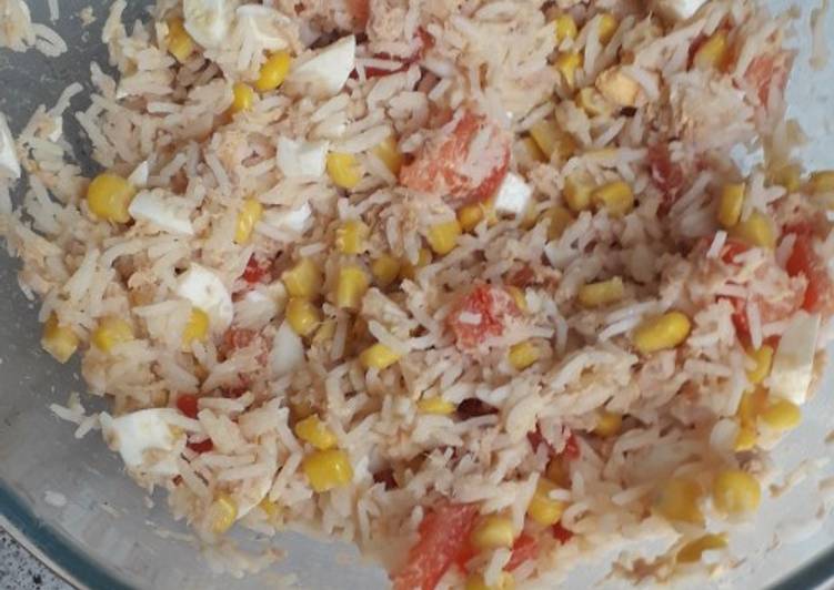 Nos 10 Meilleures Recettes de Salade de riz au thon