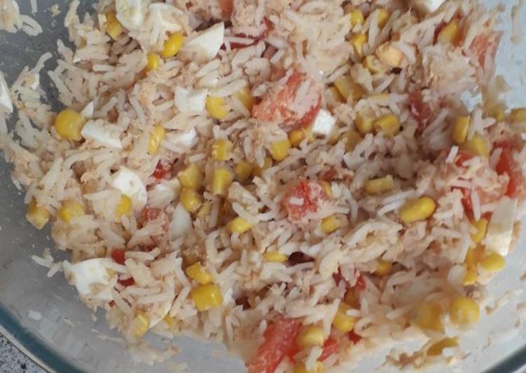 Comment Servir Salade de riz au thon